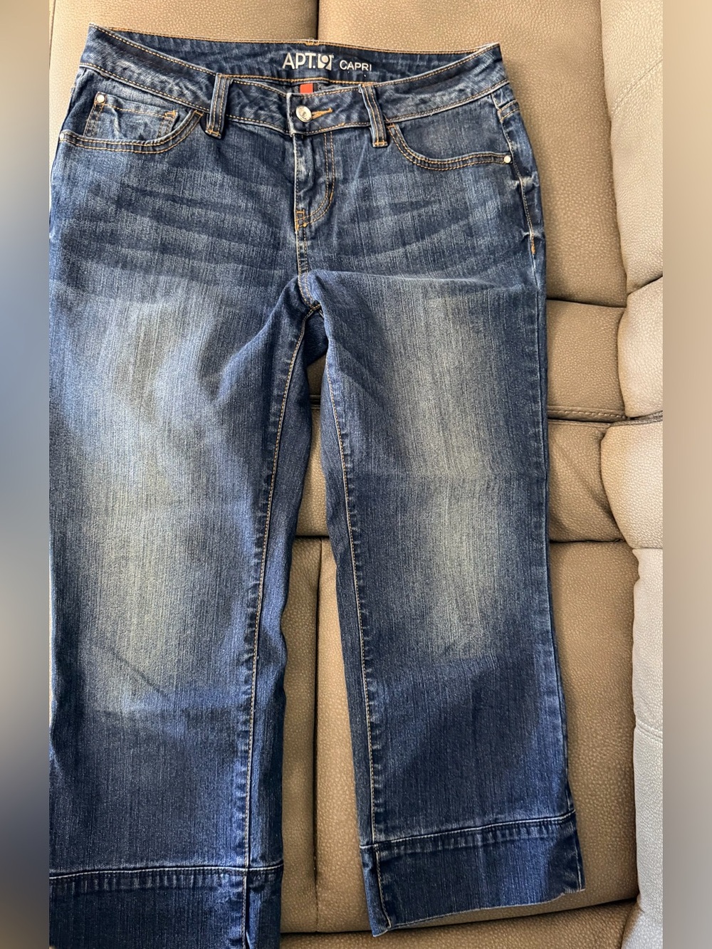 Apt. 9 Women's Cropped Dark Blue Denim Jeans